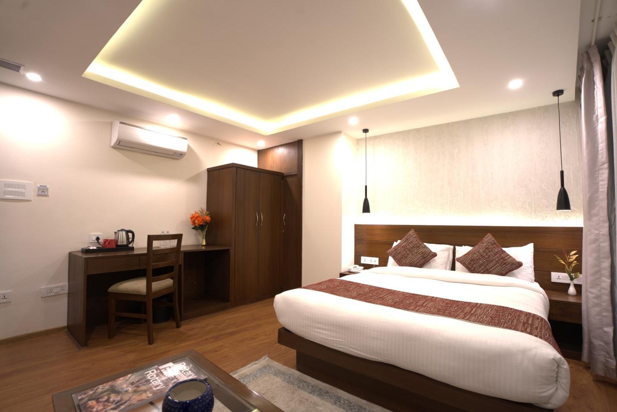 Apex Business Hotel - Airport Katmandu Eksteriør bilde