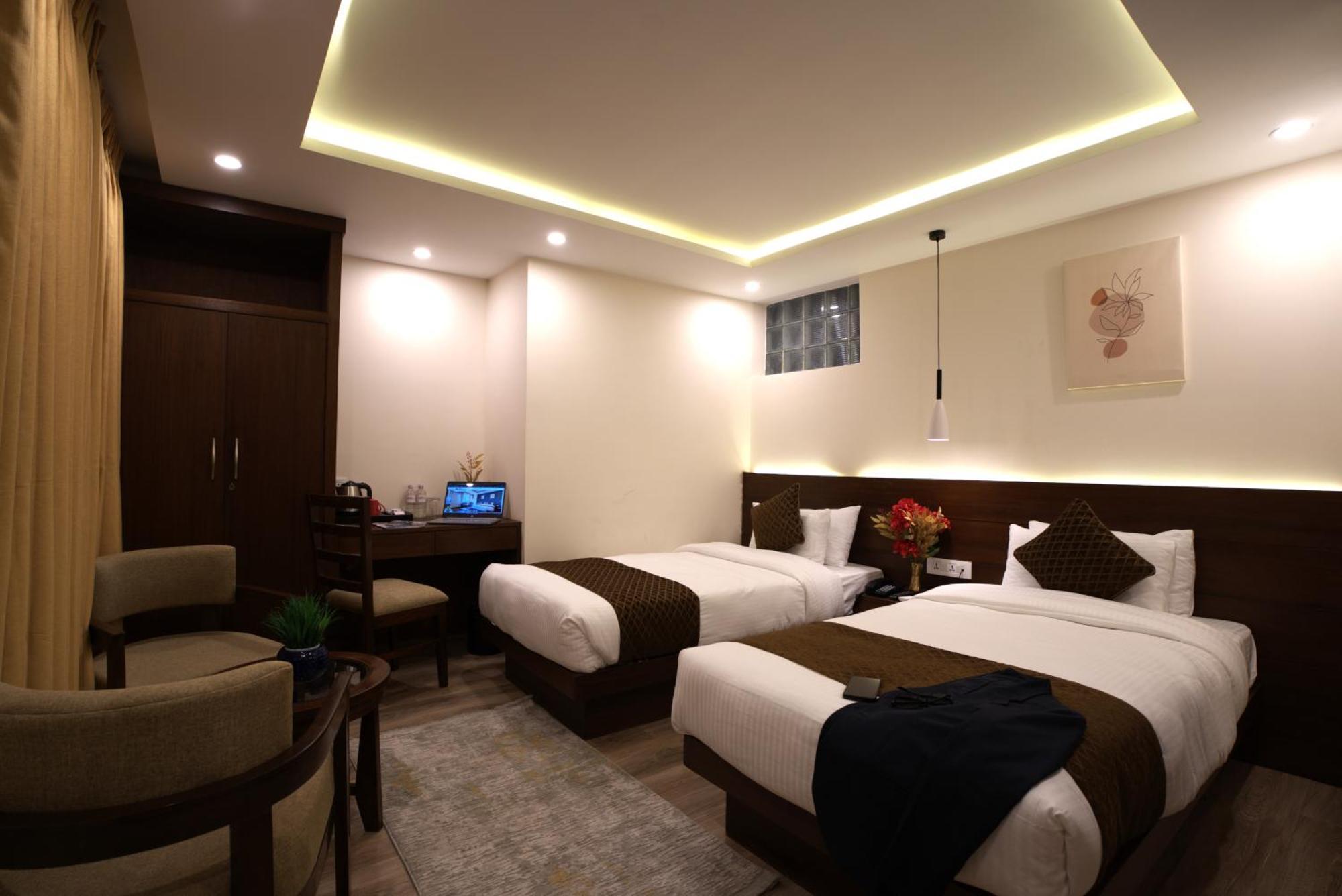 Apex Business Hotel - Airport Katmandu Eksteriør bilde