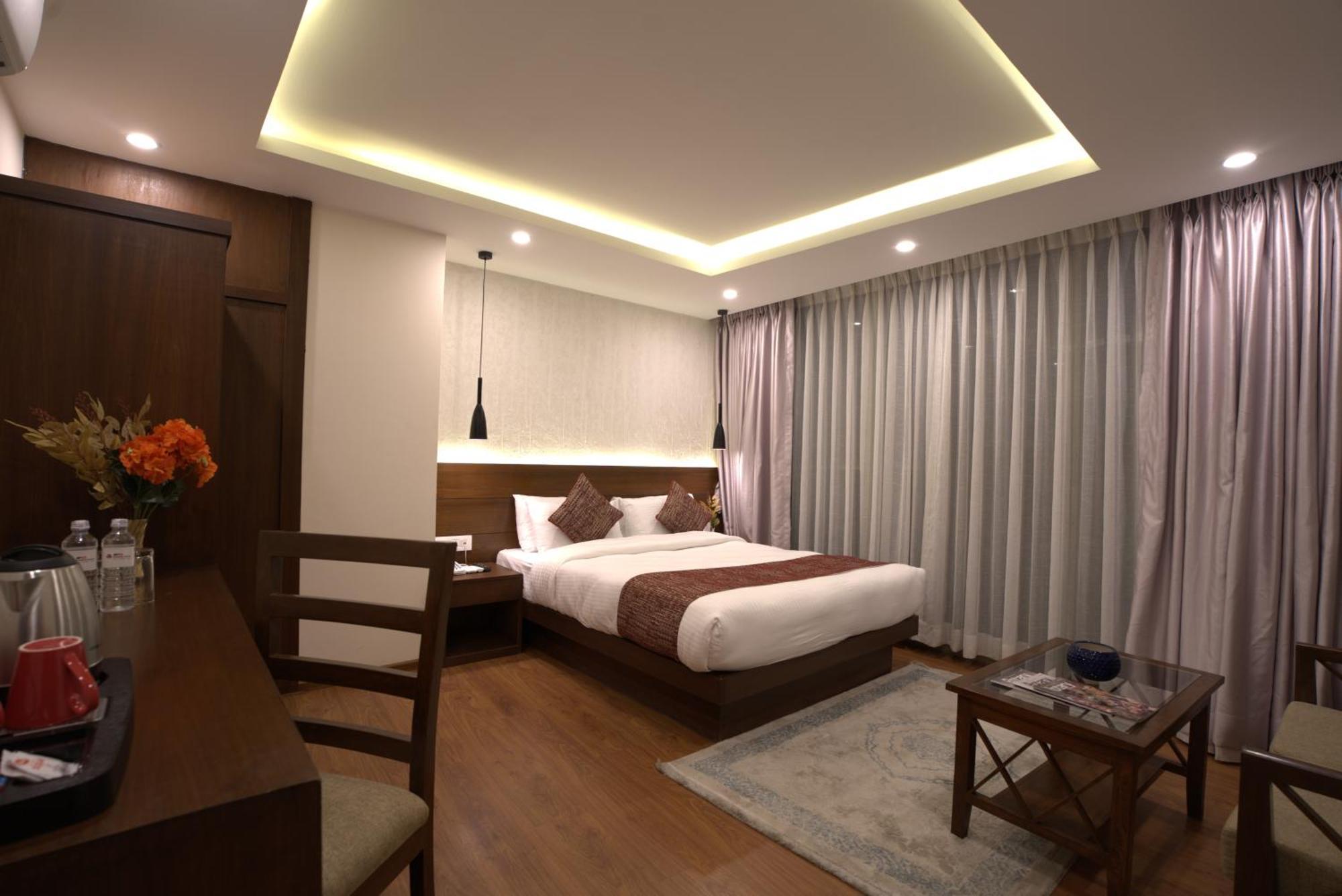 Apex Business Hotel - Airport Katmandu Eksteriør bilde